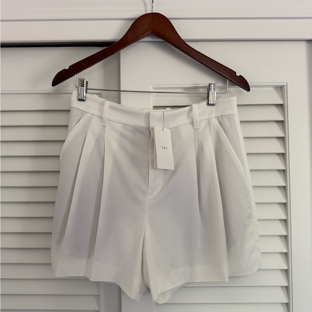 NWT ALC Charles Soft Suiting Short in white
